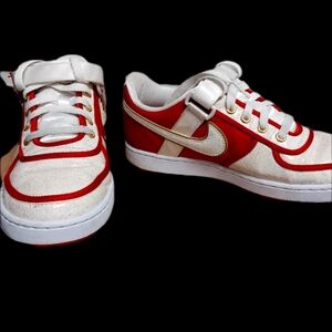 Nike Woman's Sneakers